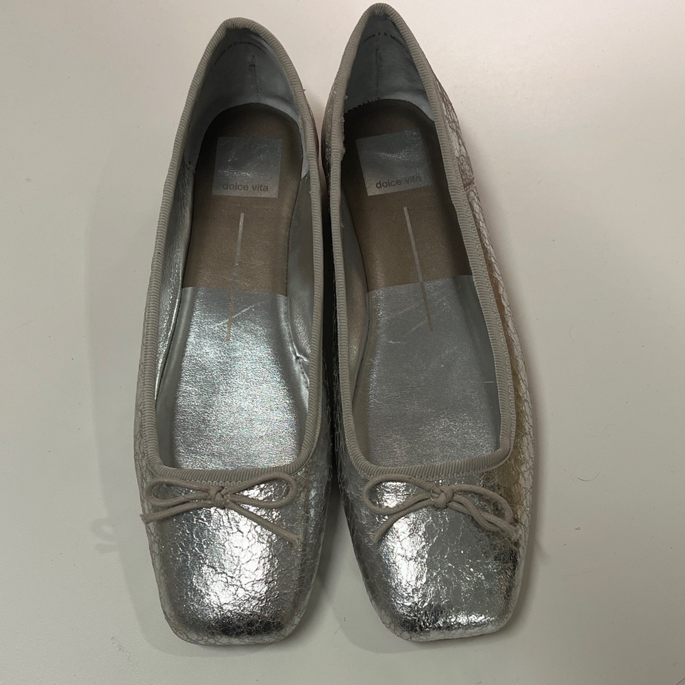 Dolce Vita Metallic Silver Ballet Flats - 7.5